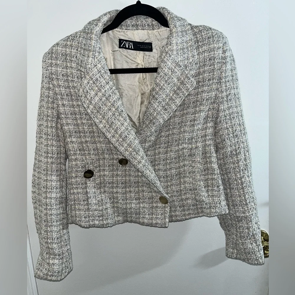 Zara Women's Classic Tweed Blazer - Picture 7 of 13